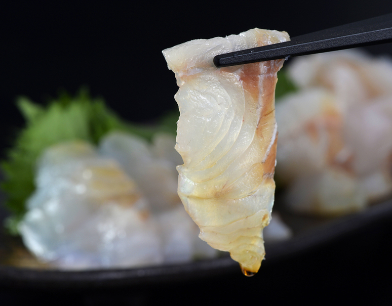 氷温熟成 鱸 すずき の昆布締め 皮付き尾側4半身 半身の1 2 冷蔵 うまいもんの取り寄せ 産直品 グルメギフト